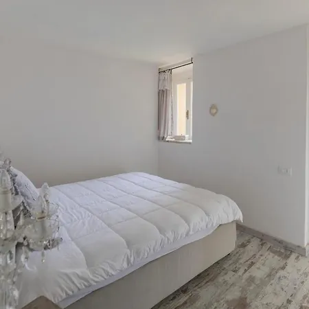 Helloelba Casa Rosa *