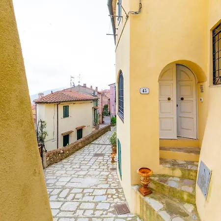 Helloelba Casa Rosa * Rio dellʼElba
